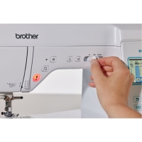 Brother Innov-is F 560 Nähmaschine